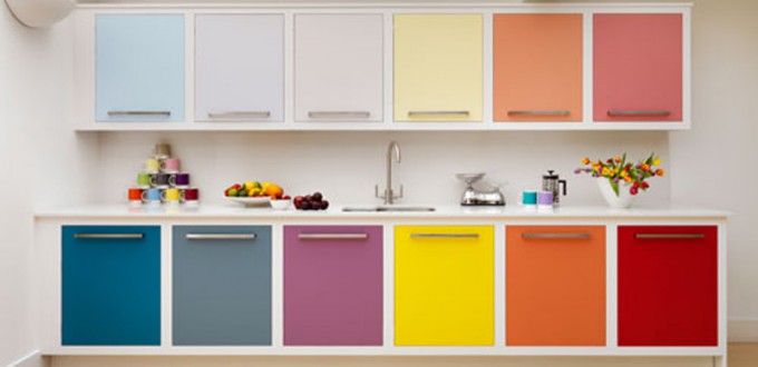 кухонный гарнитур цвета радуги